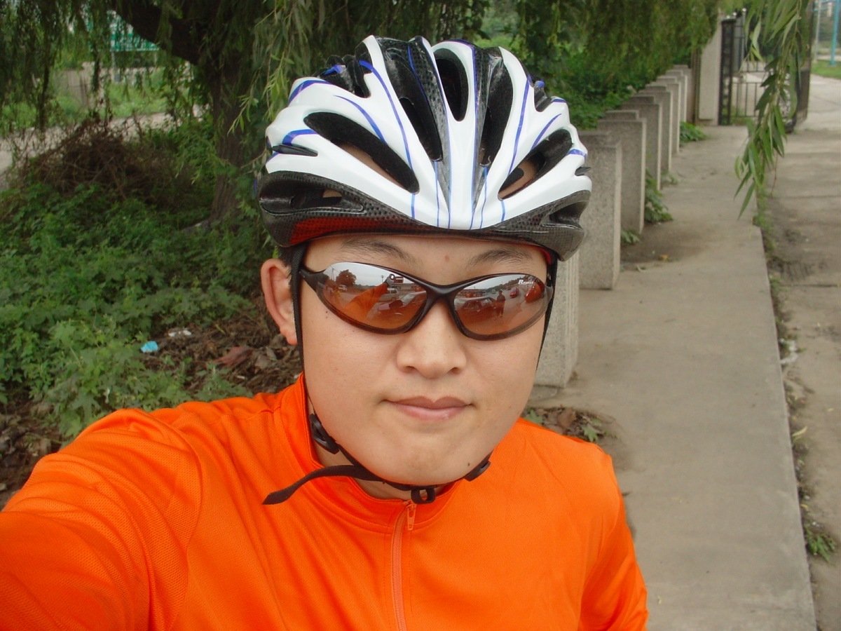 一个人一台车到西藏,一个人一辆车直通拉萨