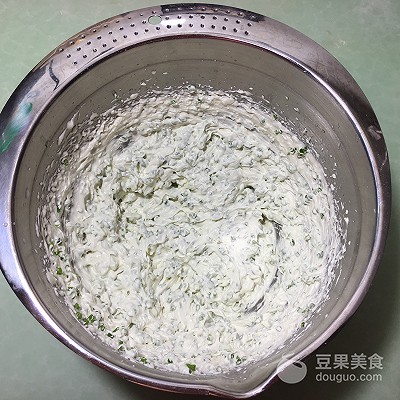 葱香曲奇饼干的做法,葱香曲奇饼干的烤箱做法