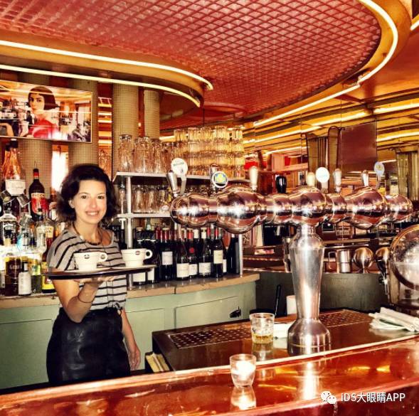 赵丽颖18巴黎时装周,赵丽颖咖啡馆