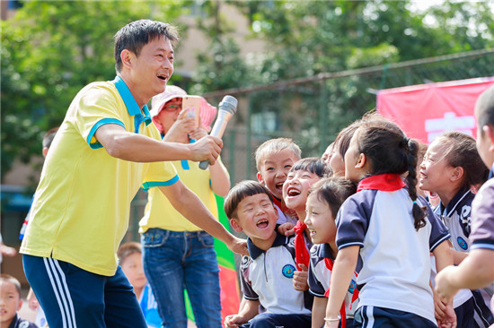 踢球吧少年五一冠军赛,踢球吧少年教室踢球