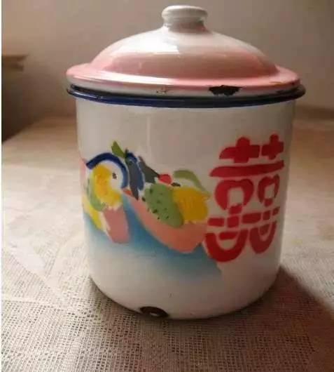 发财了！这东西以前常州家家有！扔了没人要，如今价值上万……