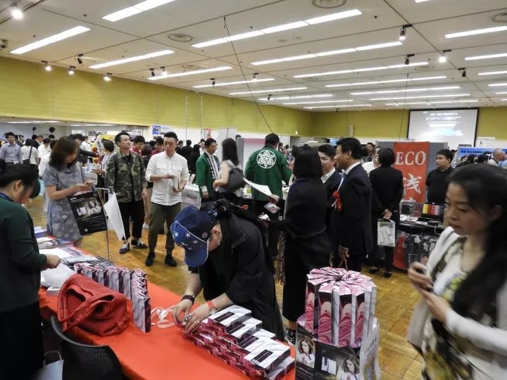 第十届中华料理支援展暨第五回华人微商展成功举办，打造华人圈商务盛会