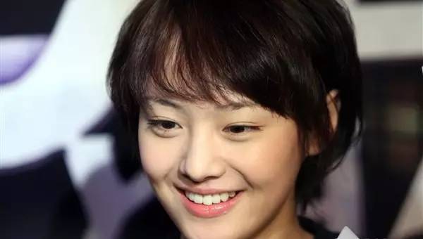 教你妆|是谁给女明星们素颜的勇气来面对流言蜚语？那对能耐的睫毛呗！