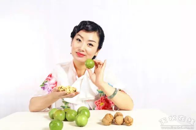 天水市委常委、副市长李晓东:我家门前清水流,漫山遍野鲜核桃!