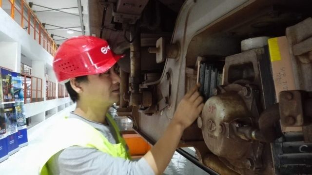 「长假Day5」“十一黄金周”你放假我保驾：幕后地铁人在忙些啥？