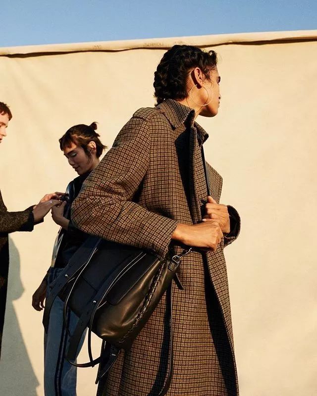 伦敦burberry旗舰店,burberry伦敦西装