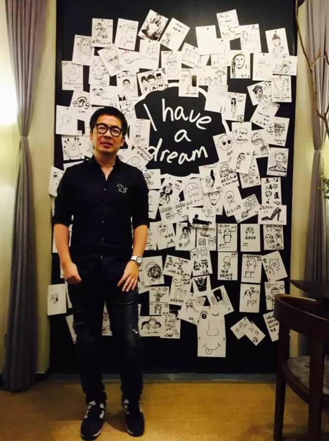 超治愈！数学系大叔用扑克牌画出有趣又暖心的漫画，脑洞折服了整个朋友圈！