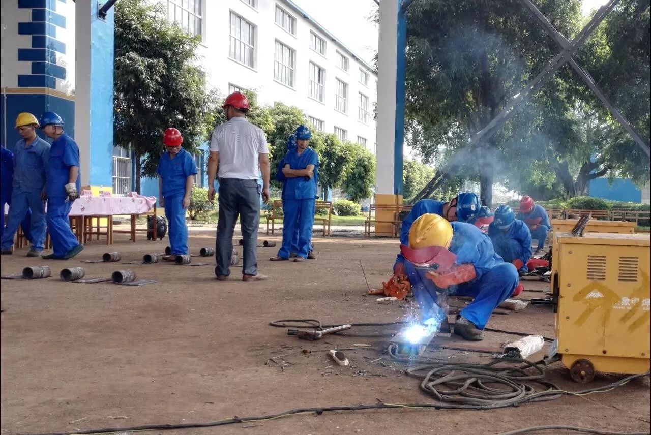 服务百姓健康行动义诊简讯,妇幼儿童义诊简讯