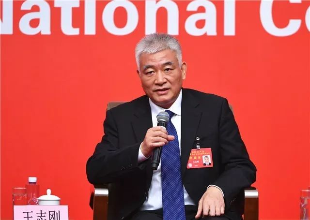 十九大报告讲科技创新,十九大指出创新是发展第一动力