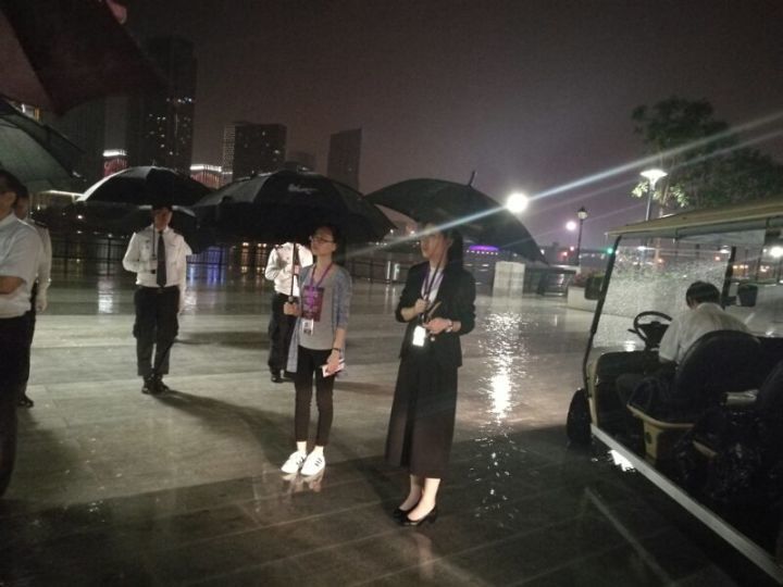 喜迎十九大永远跟党走横幅书法,喜迎十九大童心永向党书画作品