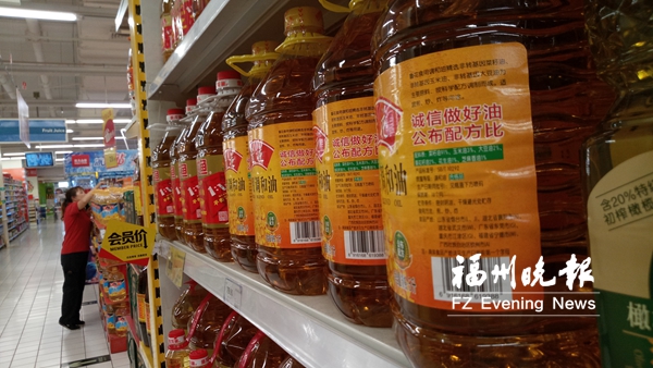 福州半数食用调和油标出“配方比”