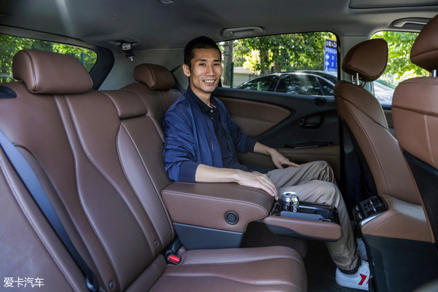 cdx奔驰gla,2021奔驰gla车主