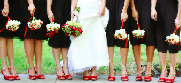 伴娘日记:穿错一双伴娘鞋颜值再高礼服再美都白搭！