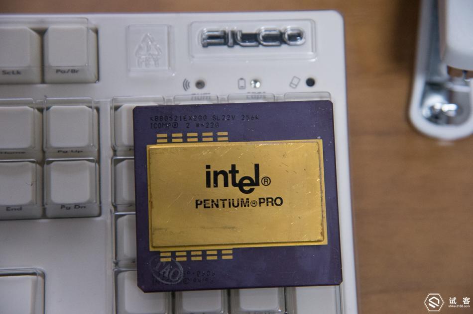 上个世纪的辉煌笔记本电脑,上个世纪日本胶片相机