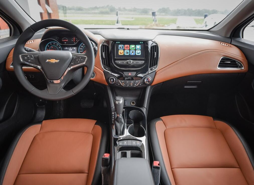 2017款科鲁兹1.4t领锋版,2015款科鲁兹1.4t豪华版的问题