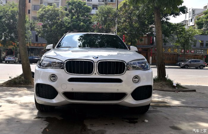 礼物居然迟到了2年,成都小伙提宝马X5