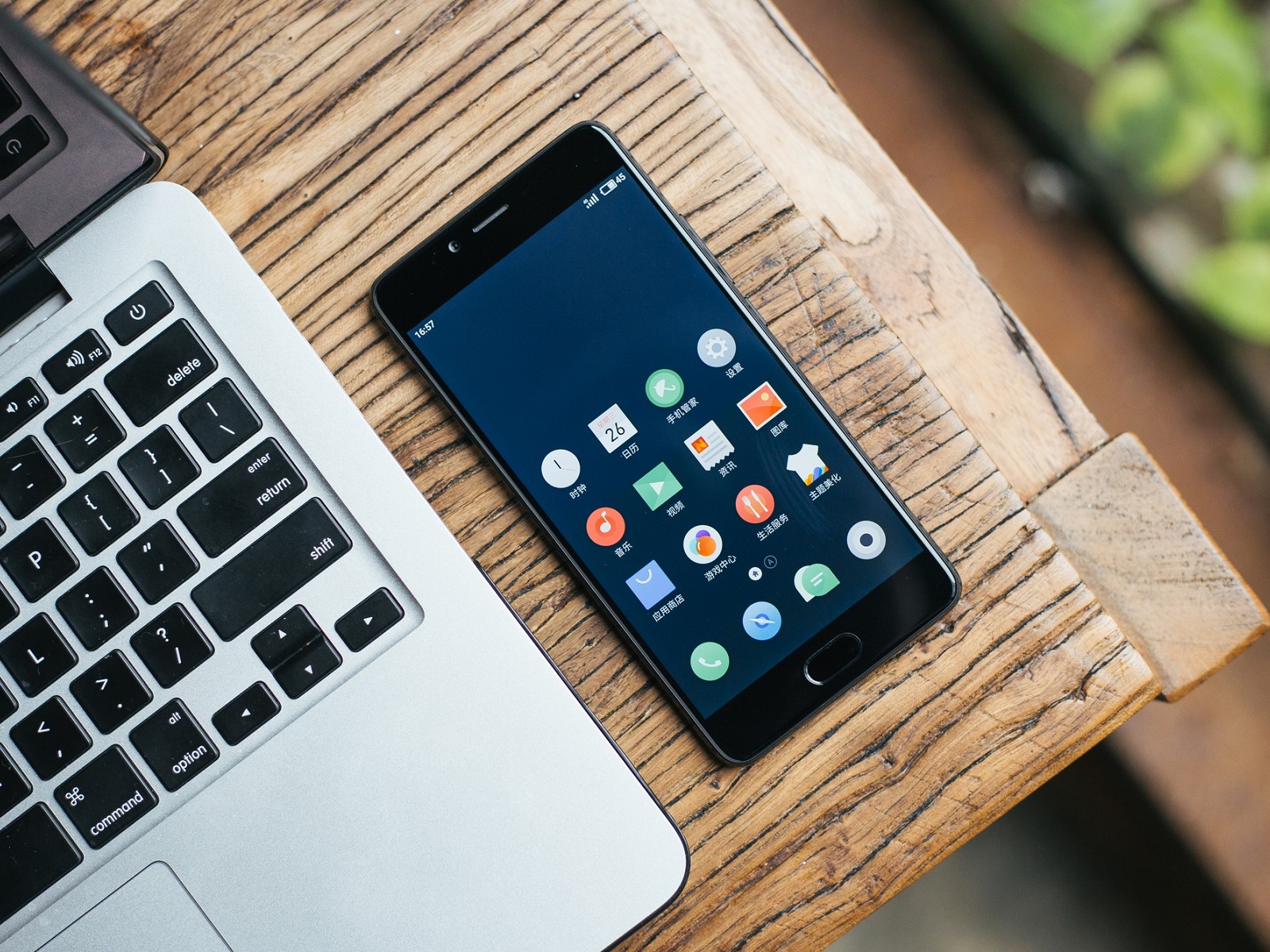 魅蓝e2和5x对比,小米5x与魅蓝e