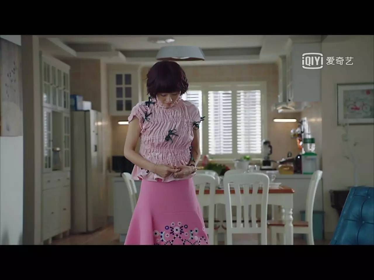 我的前半生唐晶为什么对罗子君好,我的前半生原著中的子君和唐晶