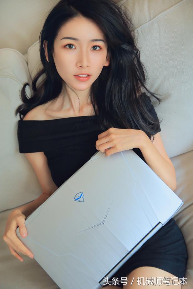 给自己的笔记本电脑升级内存，结果买了一条台式机内存会是什么心情？买内存要注意这这些