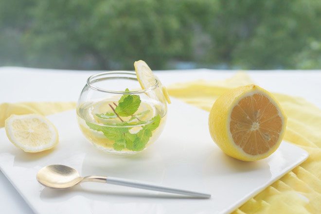 冰鲜柠檬水怎么做简单又好喝,做夏天最好喝的柠檬饮品