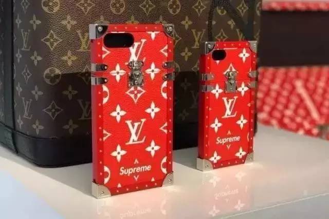 lvsupreme鞋,lvsupreme拍卖行球鞋
