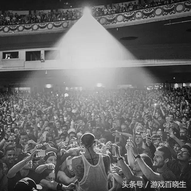 林肯公园主唱自杀离世，以后再也听不到这么燃的游戏BGM了