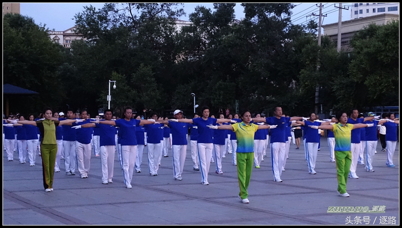 僵尸舞健身操,僵尸舞健身操分解动作