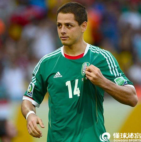 小豌豆埃尔南德斯重返英超加盟西汉姆首战对曼联