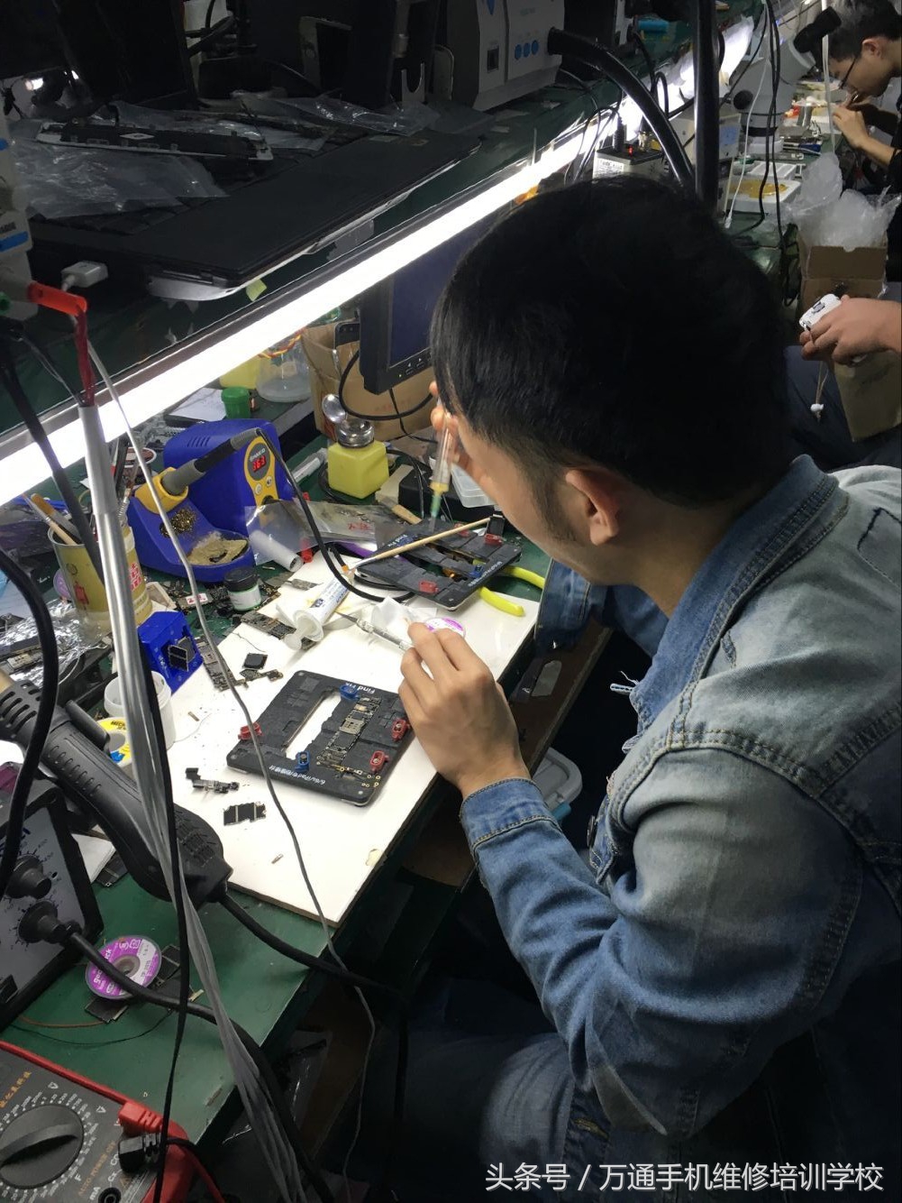 苹果手机实际操作使用视频,苹果手机原理图入门视频