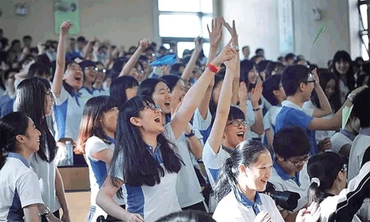 90后的第一辆车性价比高,90后第一台车价格