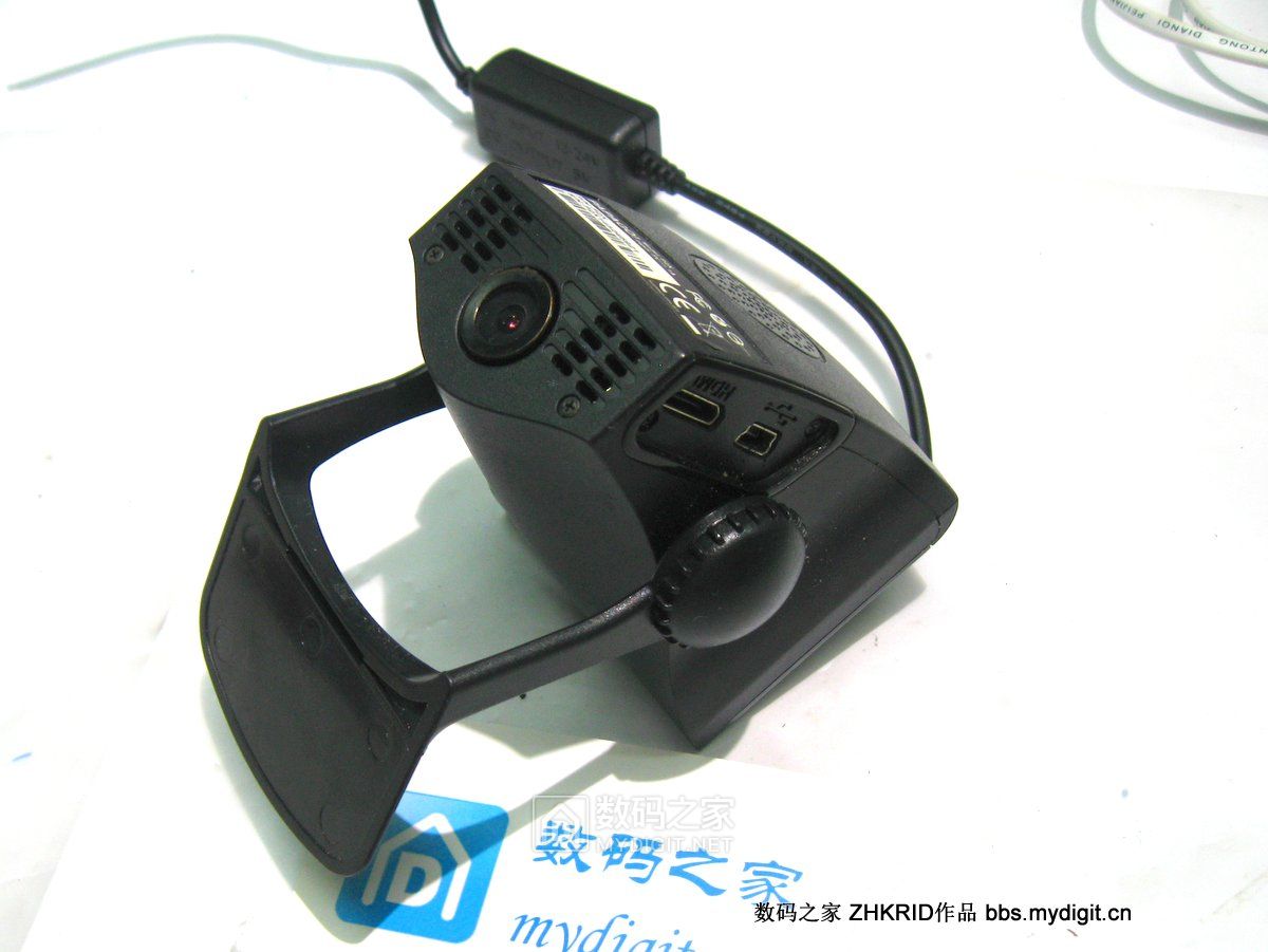 拆解趴趴狗隐藏式行车记录仪,行车记录仪拆解解析