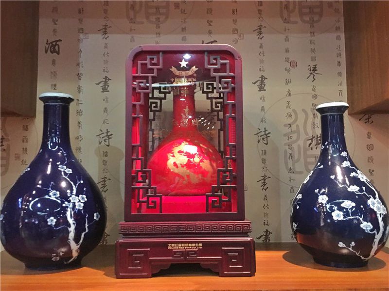 青山绿水间自由的飞翔,青山绿水放飞心情拥抱大自然