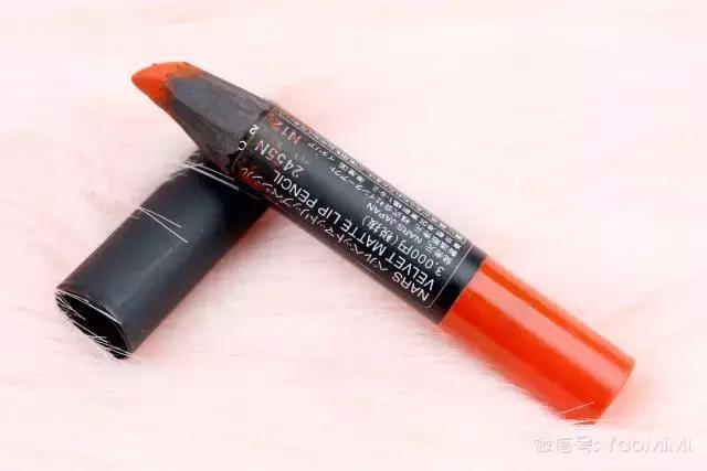 nars唇膏笔hydepark中文 (nars balboa唇膏笔试色)