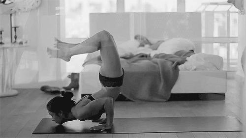 最简单的高难度动作倒立,倒立后弯的体式