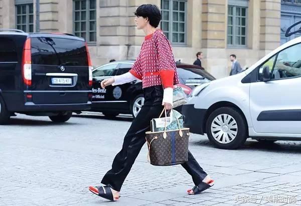 《我的前半生》罗子君用钻戒陪一个假“3万块LV”,贺涵也没看出来?