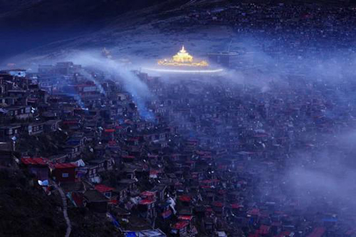 成都到色达包车攻略路线推荐,成都包车到色达多少钱一天