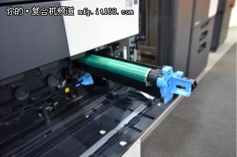 柯尼卡美能达黑白机打印厚纸掉色,柯尼卡美能达黑白机复印模糊