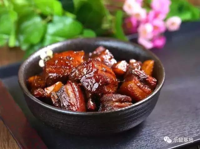 焦糖，美食界的“千年老二”，却是大多数人的“甜蜜诱惑”
