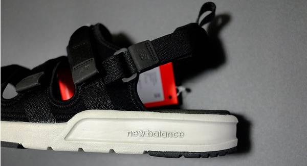 夏天选这几款凉鞋好穿还好潮,2020夏最火凉鞋