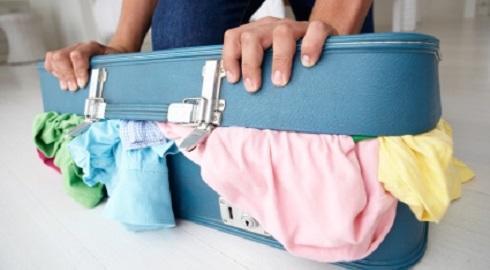 留学生入境美国被关小黑屋遣返,美国留学行李箱海关锁了