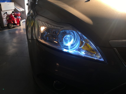 金华福克斯改装大灯,福特福克斯杭州车灯改装店