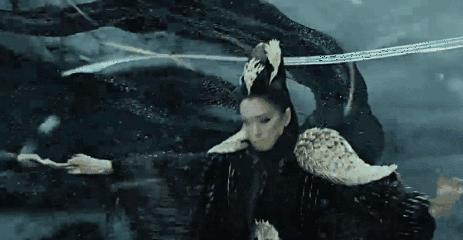 白骨精背上有几个字,白骨精背后的刻字