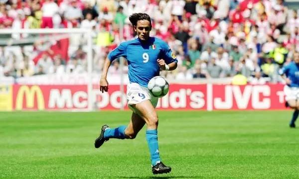 球员时代的你退役了,足坛再无因扎吉,禁区之王44岁生日快乐!