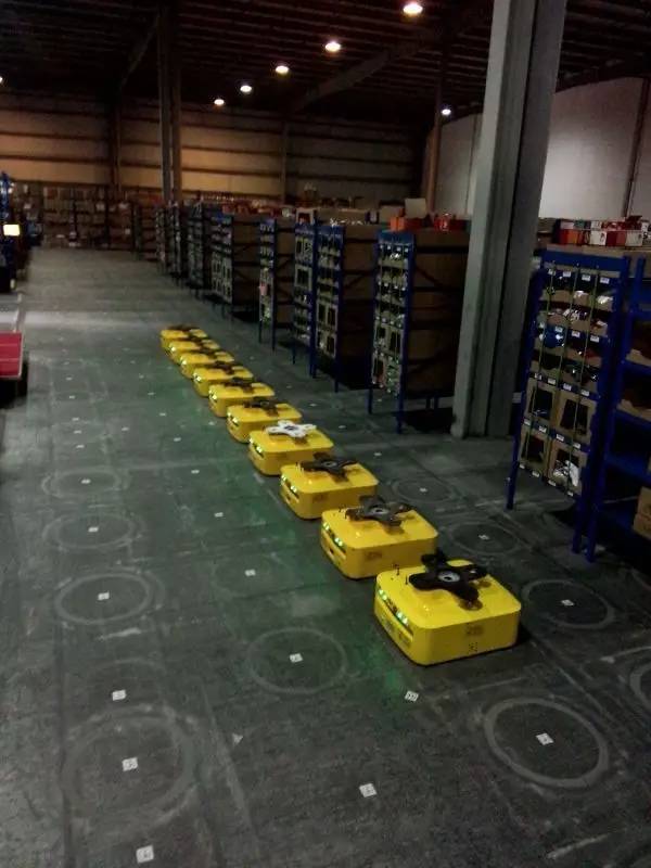 北大毕业，码头工作，学亚马逊，仓库创业三年，死磕机器人，今获菜鸟近2亿投资，和京东阿里做生意