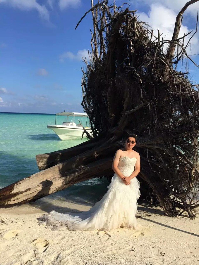 看鲨鱼，玩泥巴，看男人穿婚纱，带你看不一样的帕劳