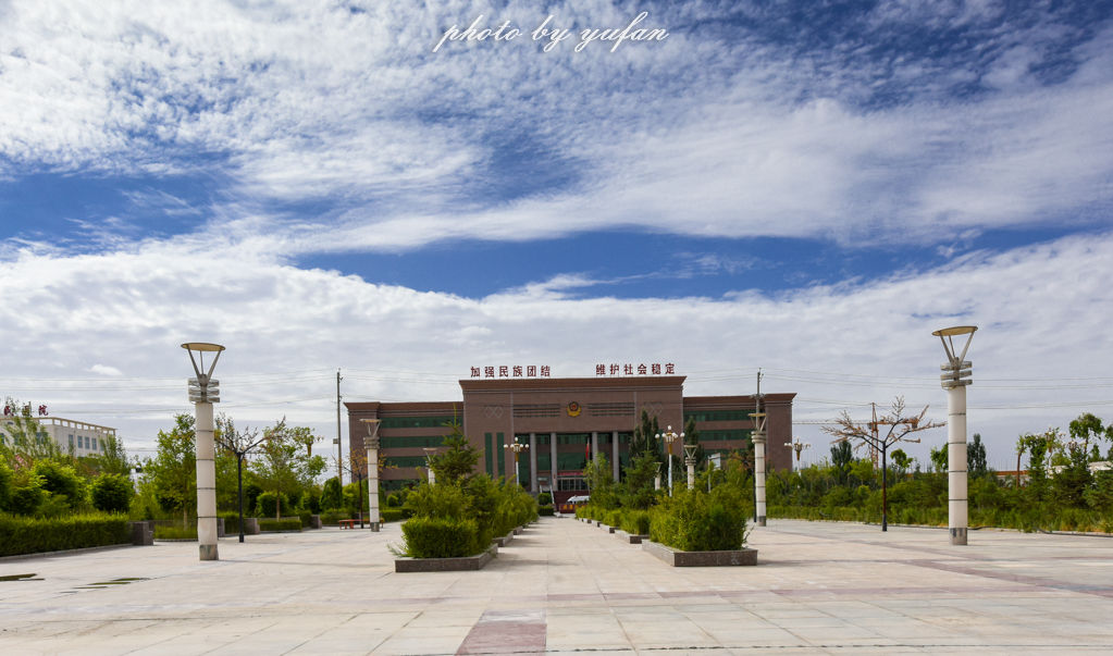 花土沟在罗布泊边缘吗,青海海西德令哈市花土沟