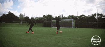 教你一些足球的技术立马变大神,足球技巧凌空