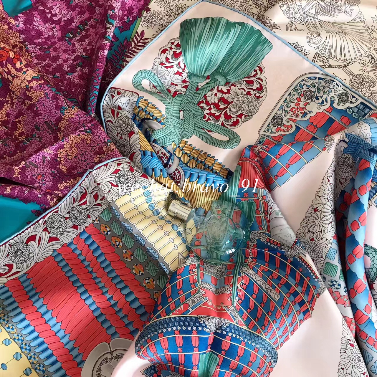 2019款爱马仕丝巾怎么系,爱马仕丝巾洗过全是皱褶