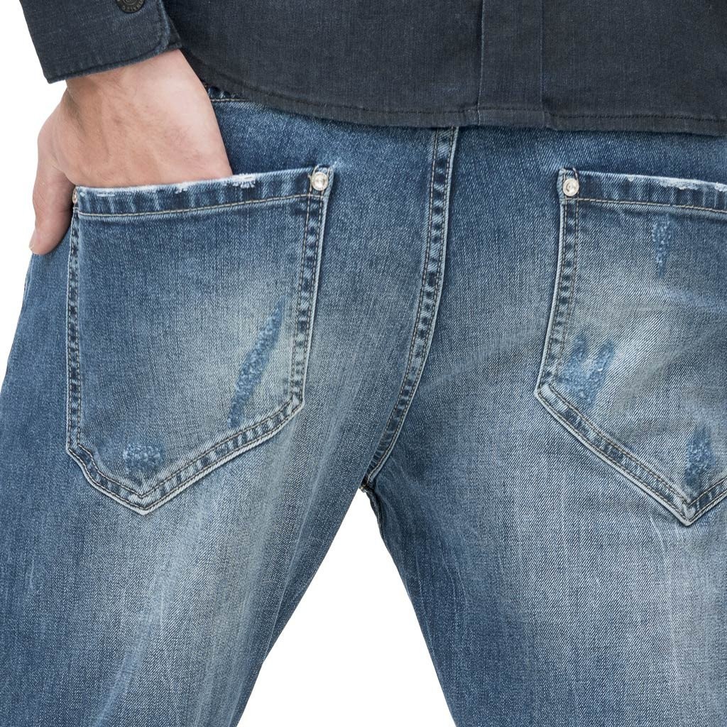 别争了，至少在牛仔裤这件事上，C罗肯定比梅西强