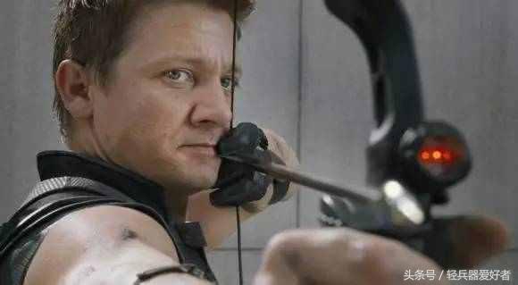 “*博兰**之牙到铁血战士”现代弓箭们的电影传奇